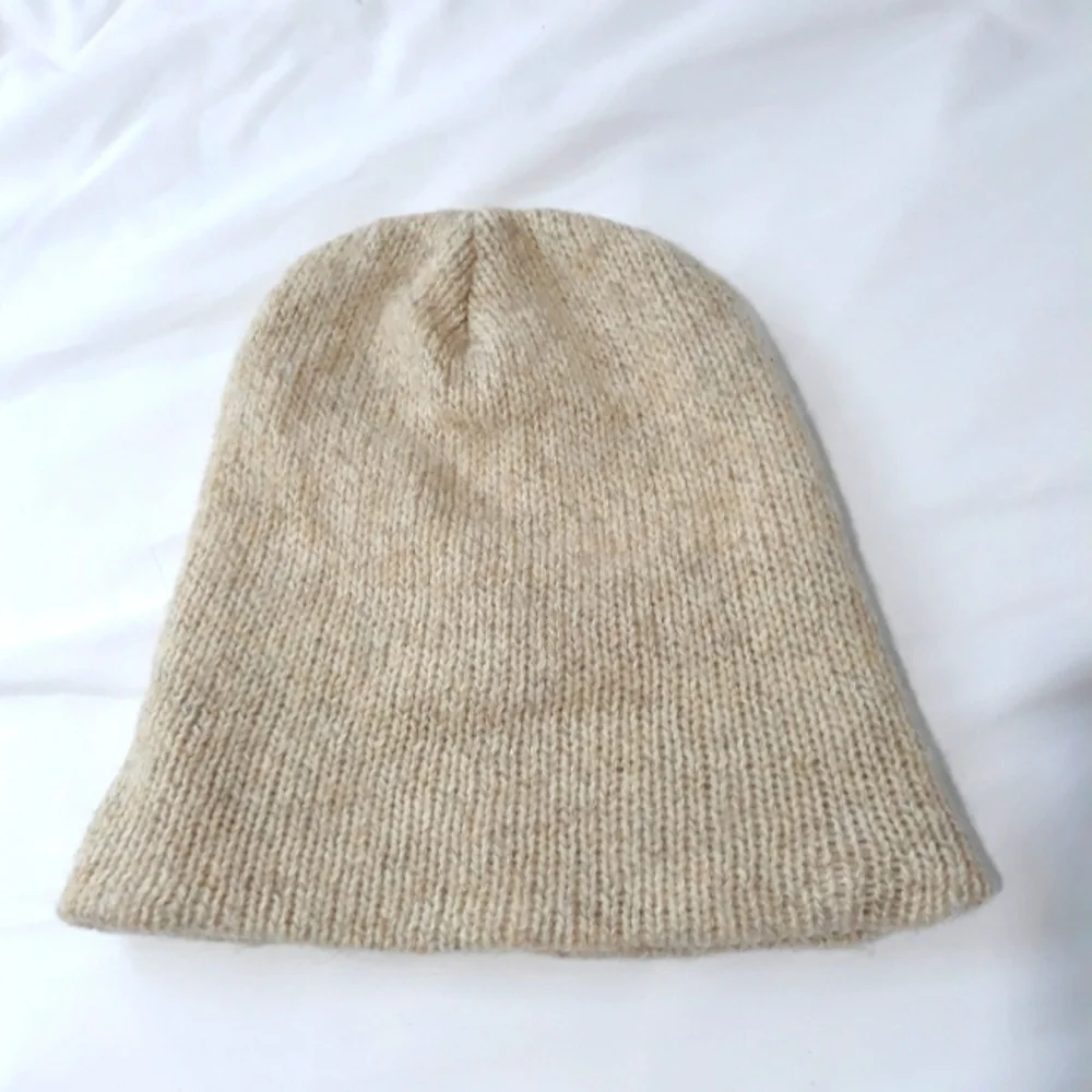 Hat Unisex knit wool blend cream